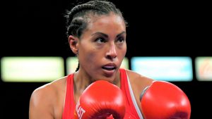 Cecilia Braekhus gana campeonatos mundiales unificados para retirarse y elevar una tecnología del boxeo femenino