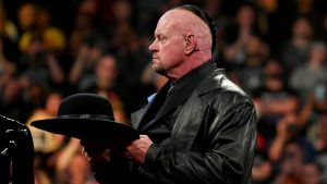 The Undertaker obligó a WWE a homicidio un mito después de que Michelle McCool lloró por la caza, dice el ex creador en la entrevista resurgente