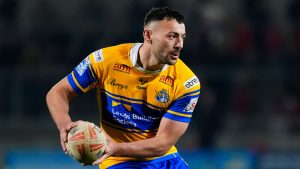 Liga ordenada: Jake Connor de Leeds Rhinos nombrado Hombre de Acero de 2025; Eva Hunter Chica de Acero de Wigan