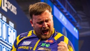 Dardos del Premio Astronómico Mundial: Luke Littler vence a Jonny Clayton para reservar otro enfrentamiento final con Luke Humphries