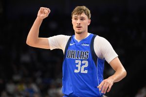 Estadísticas de Cooper Flagg esta noche: ¿Cómo decidió el número 1 de los Mavericks en el juego de pretemporada contra los Lakers (15 de octubre)?