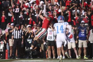 Giro muerto | Lawson Luckie logra 3 TD, el No. 9 Georgia derrota al No. 5 Ole Circulate