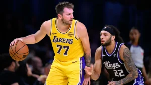 Los Lakers cortan oficialmente al hijo de un miembro del Salón de la Fama a pocas horas de iniciar la temporada | Sporting News Spain