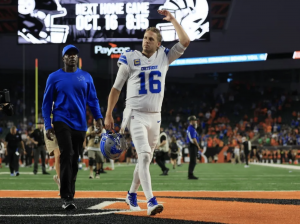 Los 10 mejores accesorios para jugadores de la NFL para la semana 7: apuestas totales y selecciones de expertos | Deadspin.com