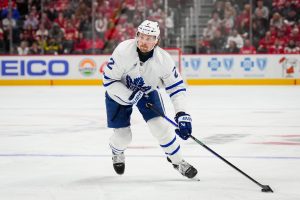 “Simon Benoit es un tipo muy tramposo”: los seguidores reaccionan cuando Brian Halonen deja caer a Maple Leafs D-man