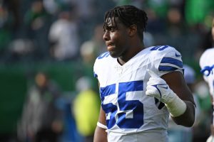 Giro muerto | Experiencias: Ravens firman al DE Carl Lawson