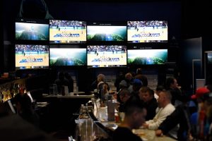 Giro muerto | La SEC insta a la NCAA a revertir la idea del 1 de noviembre para permitir hacer apuestas sobre deportes profesionales
