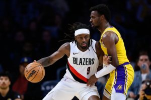 Giro muerto | Los Lakers, escasos de personal, se muestran para vengar la derrota temprana ante los Blazers