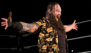 “Estoy mirando a ese hombre” – El frágil campeón mundial comparte su opinión sobre el diferente movimiento pasado por alto de la WWE, Bray Wyatt (Encantador)