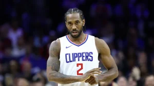 Una nueva lesión vuelve a golpear a Kawhi Leonard: qué tiene y cuándo podrá volver a jugar | Sporting News Spain
