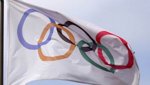 Los organizadores olímpicos comentan que “aún no se han tomado decisiones” sobre la posible prohibición de los atletas transgénero del deporte femenino