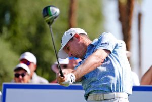 Giro muerto | Steven Alker supera a Stewart Cink por el liderato en el final de temporada