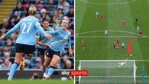 ¡Lauren Hemp anota un gol mundial en el derbi de Manchester!