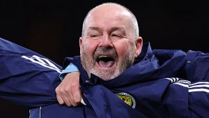 Clasificación estable de Escocia para la Copa del Mundo: Steve Clarke ‘no podría estar más feliz’ cuando la espera de 27 años termina en una noche dramática