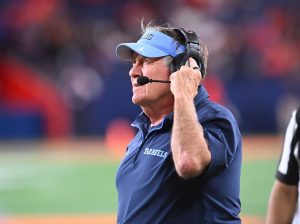 Giro muerto | Bill Belichick debuta ante los oponentes de Duke mientras la UNC se aferra a las esperanzas de los bolos