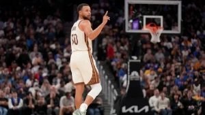 Stephen Curry rompió una racha de 12 años en la victoria contra los Jazz | Wearing News Spain