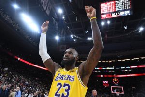 Giro muerto | Lakers sin LeBron James, Luka Doncic vs. Celtics