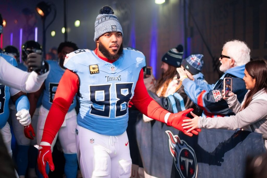 Giro muerto | La casa del DT Jeffery Simmons de los Titans fue robada justo a través de un juego callejero