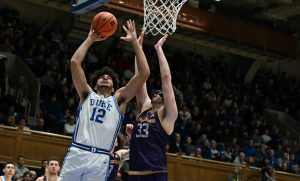 Giro muerto | Cameron Boozer y Duke No. 3 emplean la segunda mitad del ataque para derribar a Lipscomb