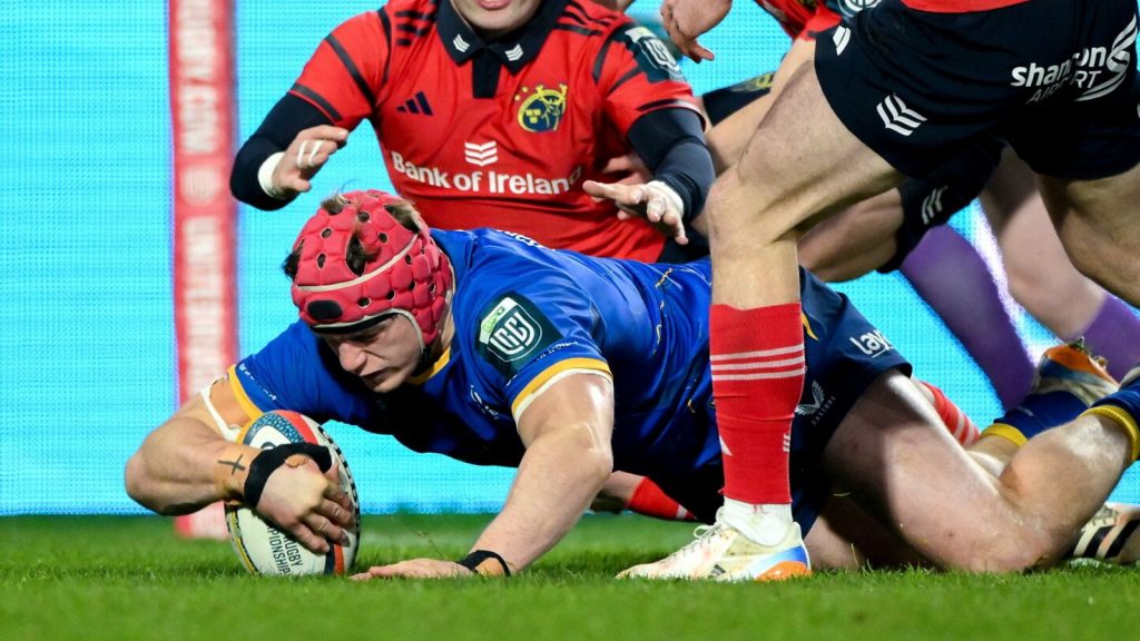 Munster 8-13 Leinster: los visitantes del sitio continúan para disfrutar del luchador ranking del derbi irlandés interprovincial de la URC en Thomond Park