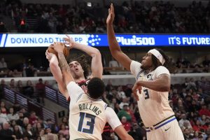 Giro muerto | Giannis Antetokounmpo regresa para liderar a los Bucks ante los Bulls