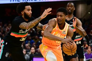 Giro muerto | Buscando superar la derrota anterior en el juego señuelo, los Spurs dan la bienvenida a los Cavaliers