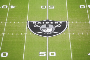 Los Raiders de Las Vegas retienen el número 1, pero sus preocupaciones son cada vez más profundas | Deadspin.com