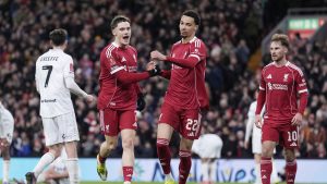 Liverpool 4-1 Barnsley: Dominik Szoboszlai se clasifica como aturdidor cuando los Rojos vencieron al equipo de la Liga Uno para establecer la eliminatoria con Brighton