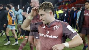 Copa de Campeones: Munster, bicampeón, eliminado en la fase de grupos; Los Leicester Tigers, al borde de la salida