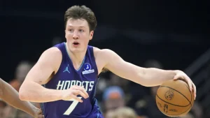 El récord de triples de Kon Knueppel que hace lucir mediocre a Steph Curry | Carrying News Spain