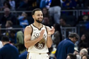 Giro muerto | Los Warriors se mantienen calientes en casa con la visita del Heat