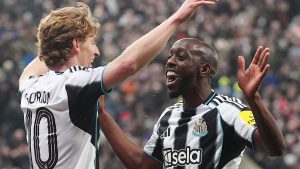 Newcastle 3-0 PSV: Las urracas se ubican entre los ocho primeros del escritorio de la Liga de Campeones después de ir a buscar en St James’ Park