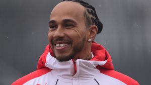 Lewis Hamilton: el piloto de Ferrari está “enormemente indignado” por los “comienzos contemporáneos” en la F1 2026 después de conducir un auto SF-26 contemporáneo