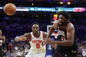 Giro muerto | Jalen Brunson ayuda a los Knicks a derrotar a los 76ers