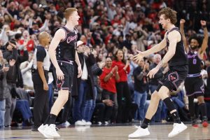 Giro muerto | Los Bulls logran quinta victoria consecutiva mientras los Lakers buscan impulso