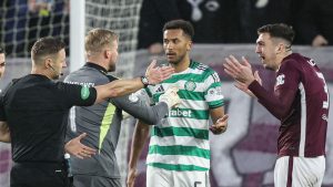 Tarjeta roja de Auston Right: Celtic buscará el despido en Hearts siguiendo el diseño en el conflicto de la Premiership escocesa