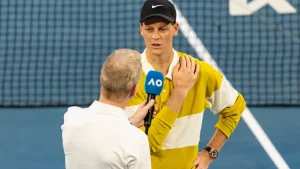 Dónde y cómo ver en vivo y for free Jannik Sinner vs. Novak Djokovic hoy: TV y streaming online de la semifinal del Australian Originate 2026 | Wearing Records Spain