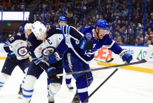 Giro muerto | Lightning compite con Jets y lleva el viaje ganador a casa a 7