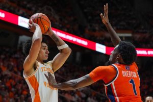 Giro muerto | Nate Ament, Tennessee emplea una base sólida para mantenerse alejado de Auburn