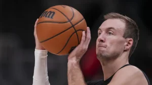 Los Angeles Lakers suma en un traspaso al mejor tirador de triples de la NBA 2026 | Carrying Files Spain