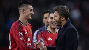 Dónde y cómo ver en vivo y free of ticket Manchester United vs. Tottenham hoy: TV y streaming on-line del partido de la Premier League 2026 | Wearing Recordsdata Spain