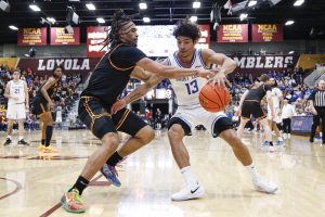 Giro muerto | El No. 18 Saint Louis supera a Loyola Chicago por 18° lanzamiento consecutivo
