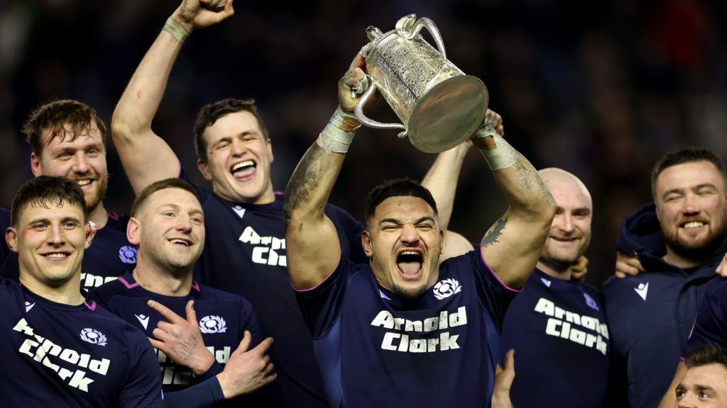Escocia 31-20 Inglaterra: se recupera la Copa de Calcuta mientras los anfitriones renacidos alargan la ansiedad de Murrayfield por los oponentes
