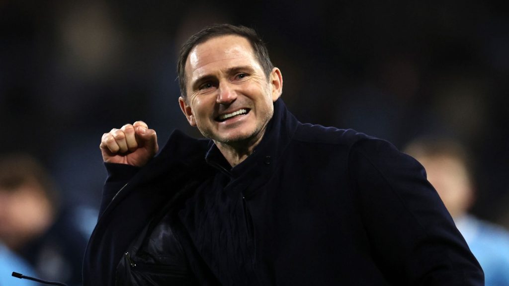 Frank Lampard elogia la gran victoria cuando Coventry recibe la intención de hundir a sus rivales de promoción del campeonato, Middlesbrough