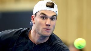 La remontada de Jack Draper en el ATP Tour tras una lesión acabó con Arthur Rinderknech en el Campeonato de Tenis de Dubai tras un agotador choque