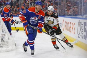 Giro muerto | Connor McDavid de Oilers y Leo Carlsson de Ducks son cómplices mientras los grupos regresan de daños
