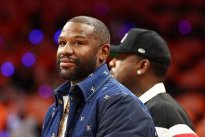 Giro muerto | Floyd Mayweather presenta la exhibición de junio como calentamiento de Manny Pacquiao