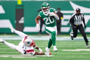 Giro muerto | Los Jets cierran el RB Breece Hall con cargo de franquicia