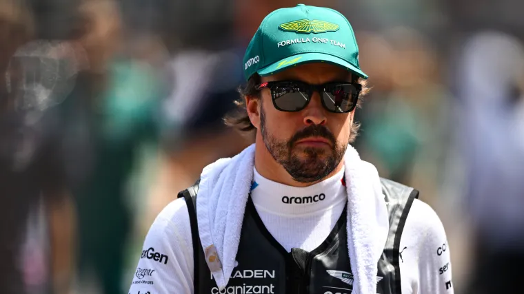 Cuánto cobra Fernando Alonso en la Fórmula 1: su contrato con Aston Martin y el dinero que gana | Wearing Files Spain