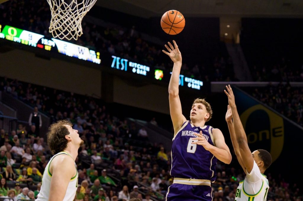 Giro muerto | Washington quiere vencer a la USC por tercera vez en el torneo Inmenso Diez